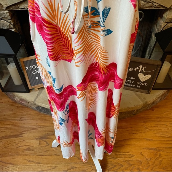 NWT Live Cloth Floral Print Maxi Dress Medium - Picture 7 of 13